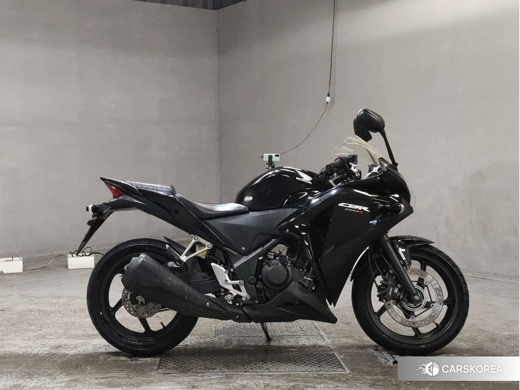 Проданный Honda CBR250R 2013 из Японии, фото 2