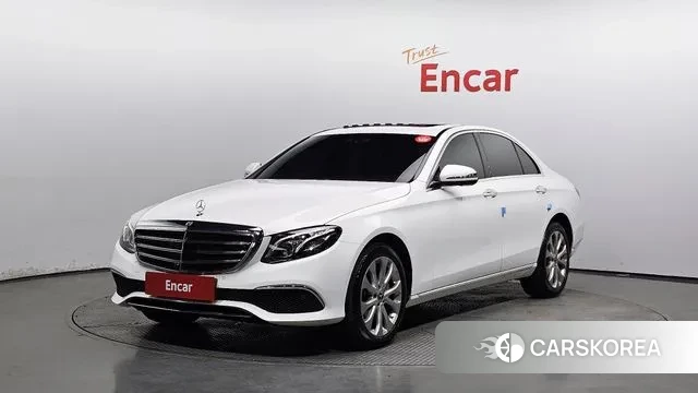 Mercedes-Benz E-Class W213 2020 Белый из Кореи