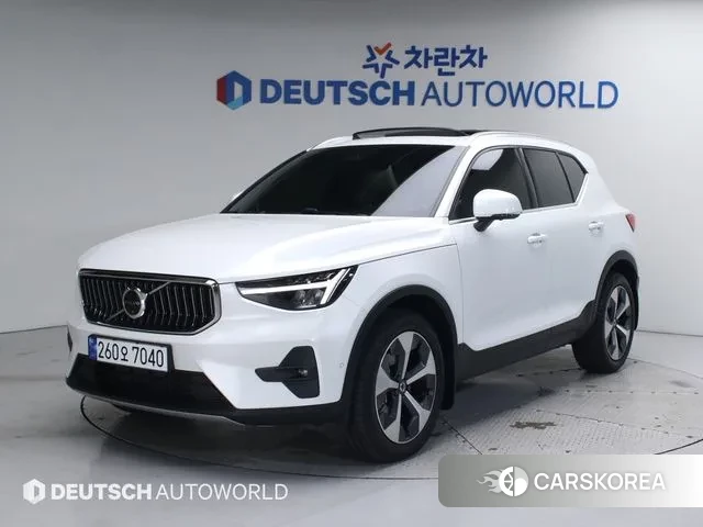 Volvo XC40 2023 Белый из Кореи