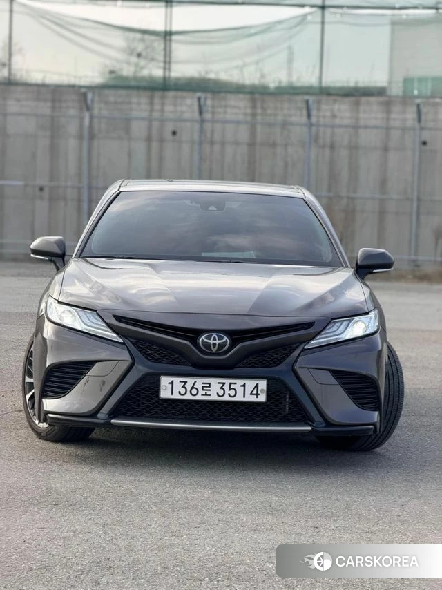 Toyota Camry (XV70) 2020 Коричневый из Кореи