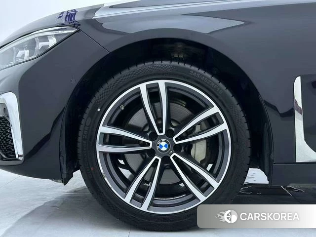BMW 7 series 2022 Черный из Китая