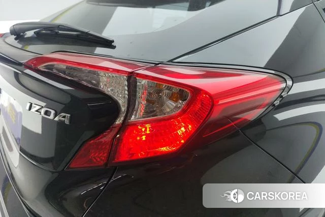Toyota IZOA 2021 Черный из Китая