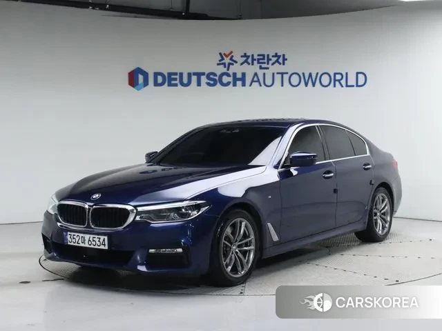 BMW 5 Series (G30) 2018 Синий из Кореи