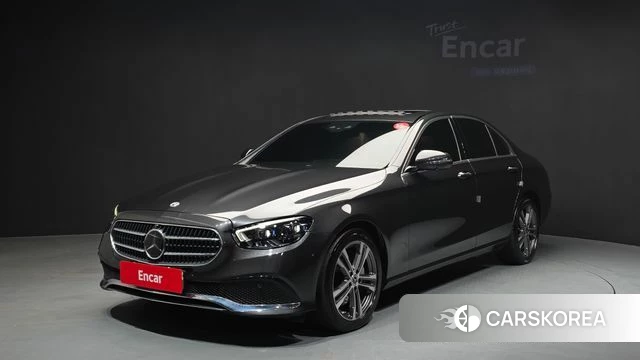 Mercedes-Benz E-Class W213 2021 Серый из Кореи