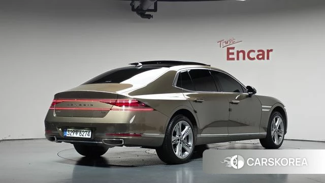 Genesis G90 (RS4) 2023 Золотой из Кореи