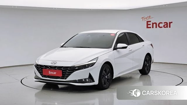 Hyundai Avante (CN7) 2023 Белый из Кореи