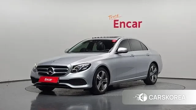 Mercedes-Benz E-Class W213 2019 Серебряный из Кореи