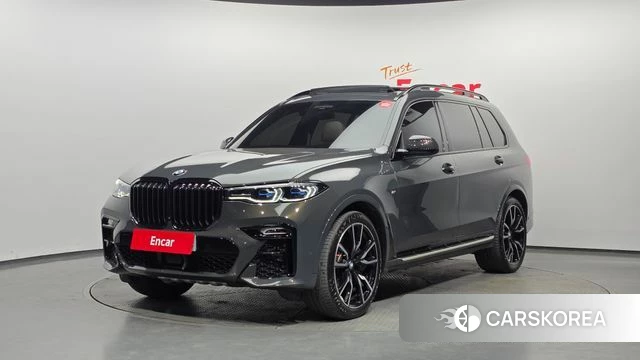 BMW X7 (G07) 2022 Серый из Кореи