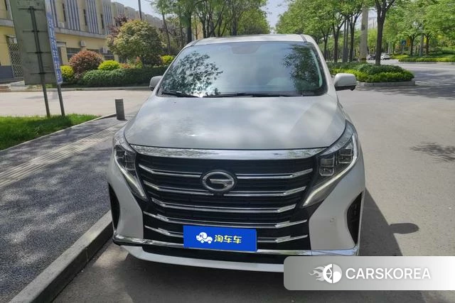 GAC Trumpchi Trumpchi M8 2023 Белый из Китая