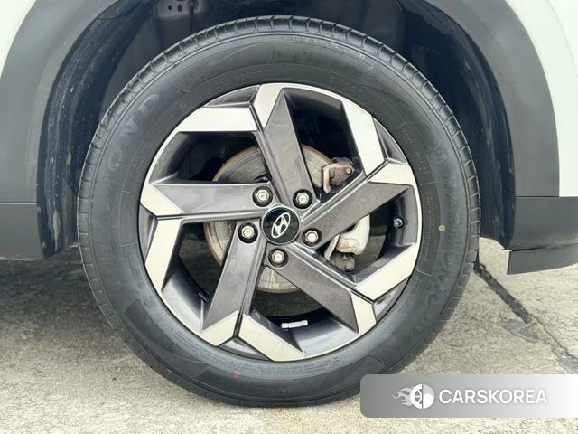 Hyundai ix25 2021 Белый из Китая