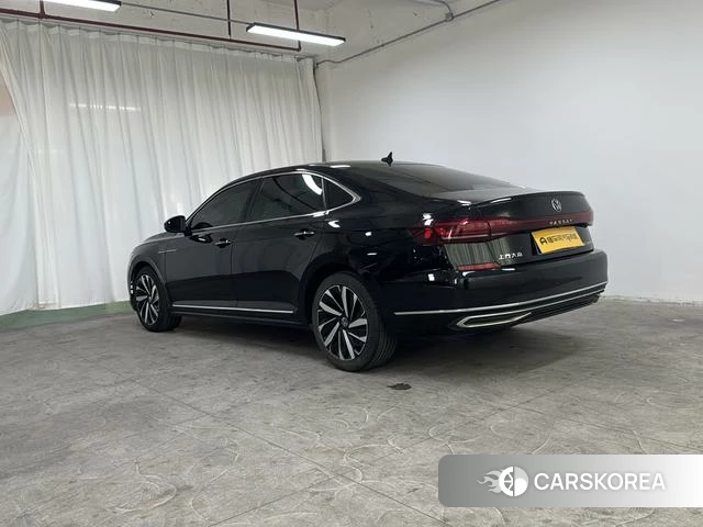 Volkswagen Passat 2022 Черный из Китая