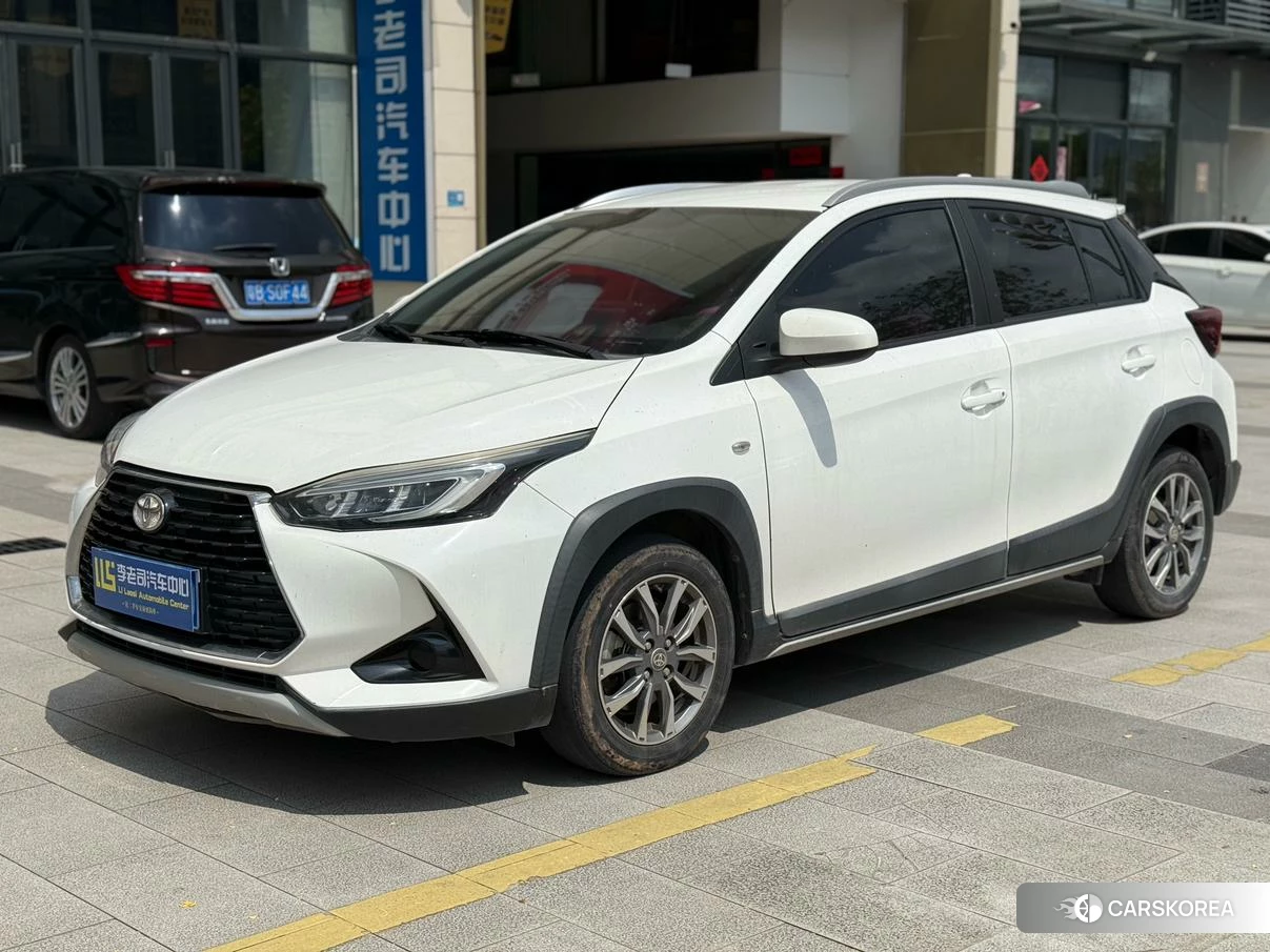 Toyota YARIS L Zhixuan 2019 Белый из Китая