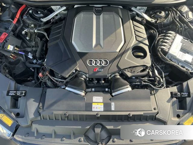 Audi RS 6 2024 Черный из Китая