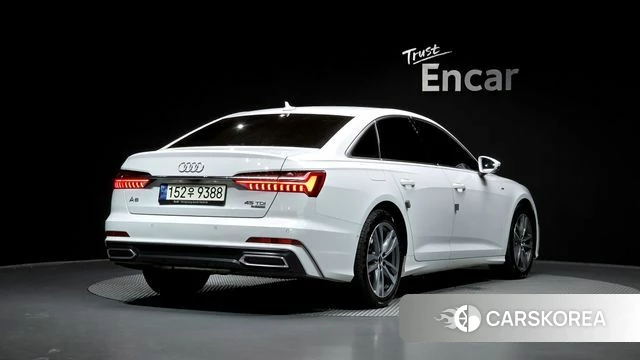 Audi A6 (C8) 2021 Белый из Кореи