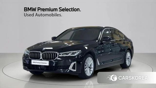 BMW 5 Series (G30) 2022 Черный из Кореи