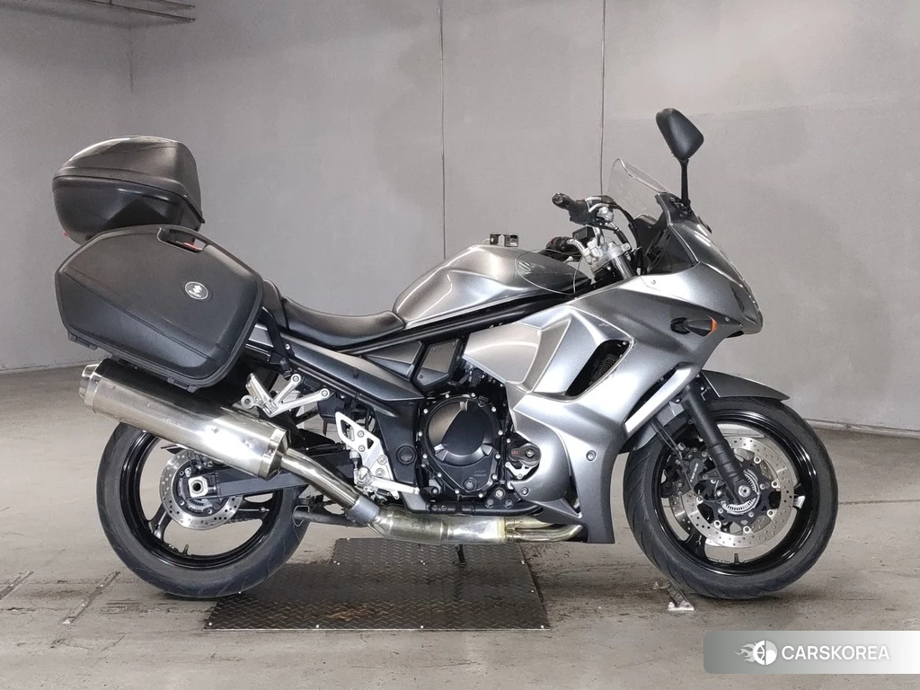 Проданный Suzuki BANDIT 1250F 2011 из Японии, фото 2