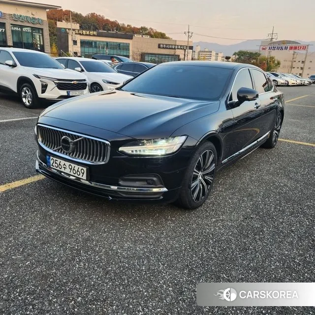 Volvo S90 2021 Черный из Кореи
