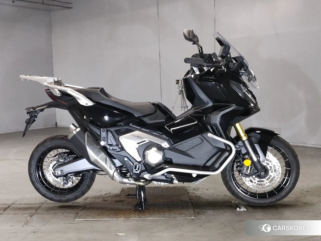 Проданный Honda X-ADV 750 2022 из Японии