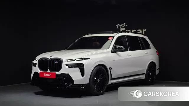 BMW X7 (G07) 2025 Белый из Кореи