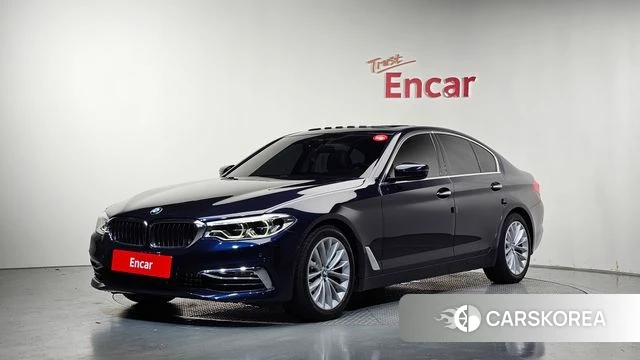BMW 5 Series (G30) 2018 Черный из Кореи
