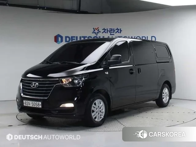 Hyundai The New Grand Starex 2018 Черный из Кореи