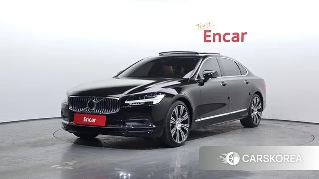 Volvo S90 2022 Черный из Кореи