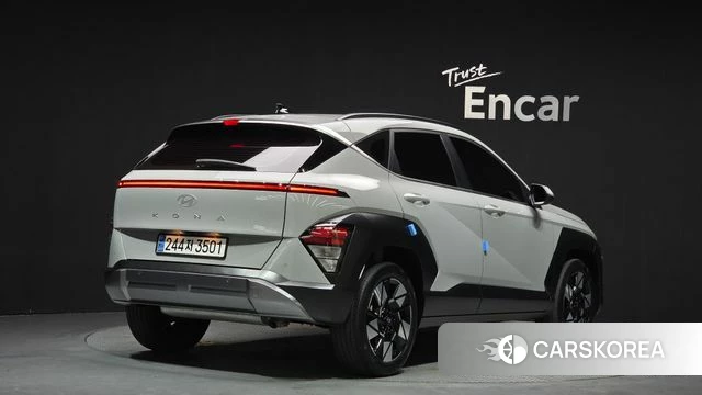Hyundai Kona (SX2) 2024 Серебристо-серый из Кореи