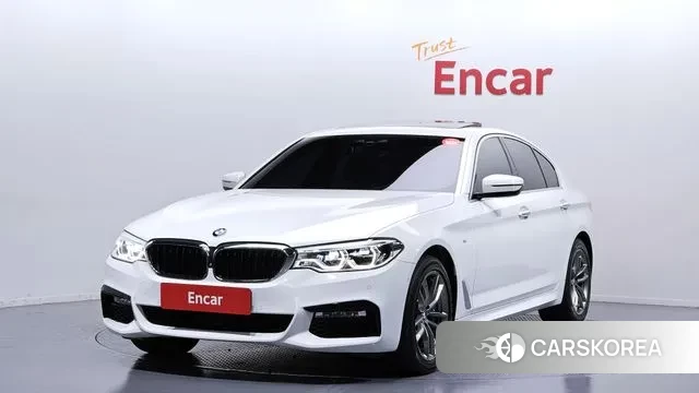 BMW 5 Series (G30) 2018 Белый из Кореи