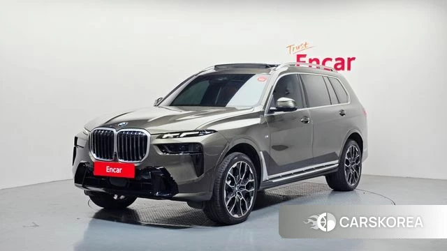 BMW X7 (G07) 2024 Коричневый из Кореи
