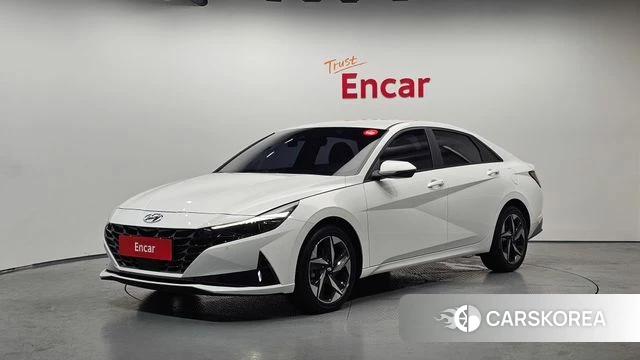 Hyundai Avante (CN7) 2023 Белый из Кореи