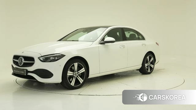 Mercedes-Benz C-Class W206 2026 Белый из Кореи