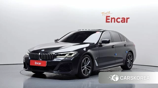 BMW 5 Series (G30) 2022 Черный из Кореи