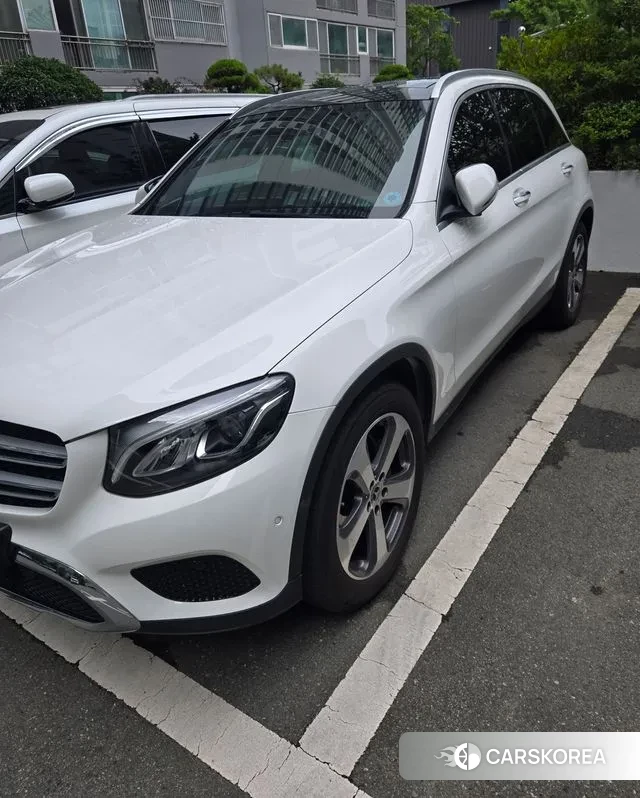 Mercedes-Benz GLC-Class X253 2018 Белый из Кореи