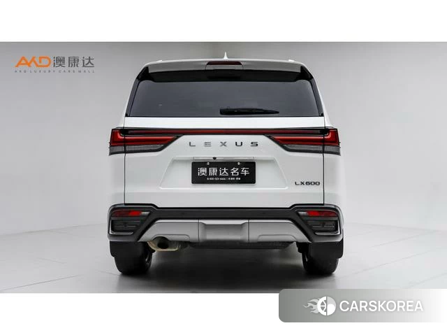 Lexus LX 2024 Белый из Китая