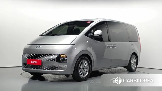 Hyundai Staria 2023 Серебряный из Кореи