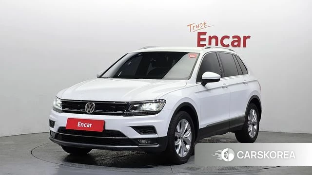 Volkswagen Tiguan second Generation 2019 Белый из Кореи