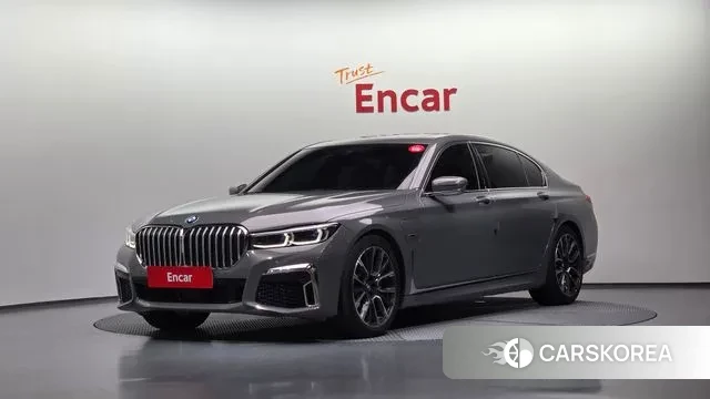 BMW 7 Series (G11) 2022 Серый из Кореи