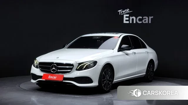 Mercedes-Benz E-Class W213 2020 Белый из Кореи