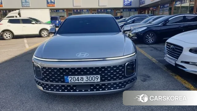 Hyundai Grandeur (GN7) 2023 Серебристо-серый из Кореи