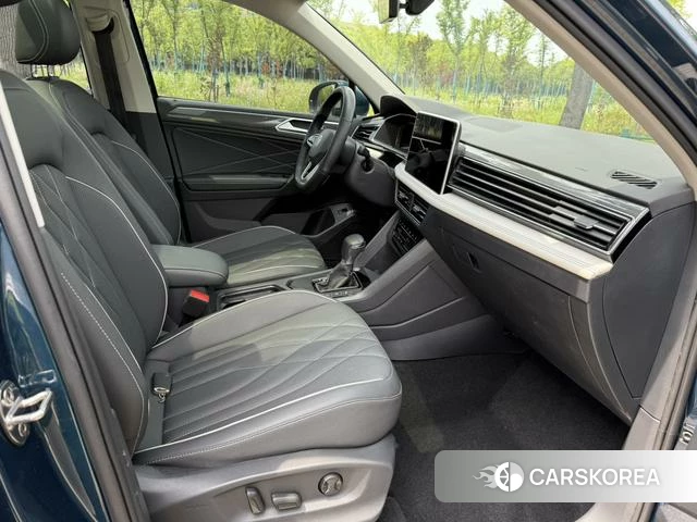 Volkswagen Tiguan L 2022 Синий из Китая