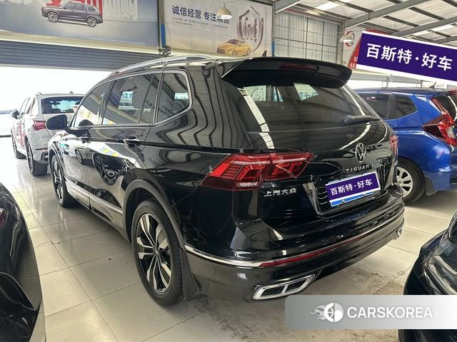 Volkswagen Tiguan L 2022 Черный из Китая