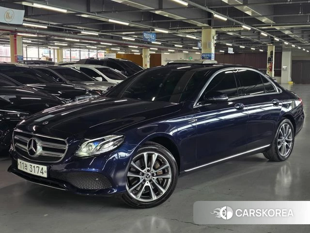 Mercedes-Benz E-Class W213 2019 Синий из Кореи