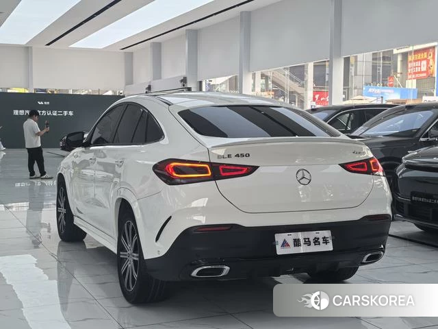 Mercedes-Benz GLE coupe 2021 Белый из Китая