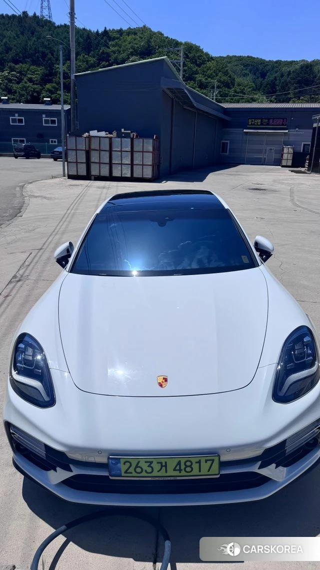 Porsche Panamera (971) 2023 Белый из Кореи
