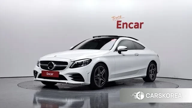 Mercedes-Benz C-Class W205 2022 Белый из Кореи