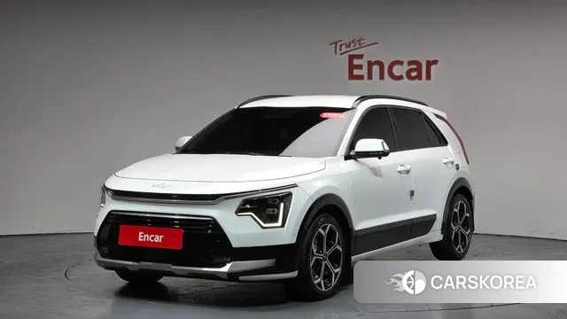 Kia Di Ol Nu Niro 2022 Белый из Кореи