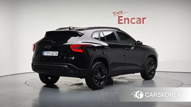 Chevrolet (GM Daewoo) Trax Crossover 2024 Черный из Кореи