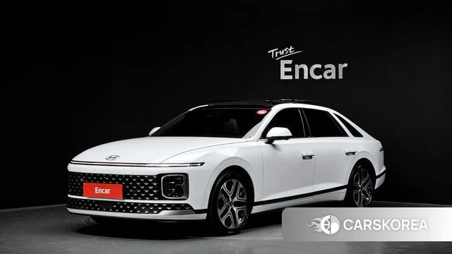 Hyundai Grandeur Hybrid (GN7) 2023 Белый из Кореи