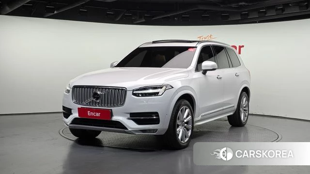 Volvo XC90 second Generation 2018 Белый из Кореи