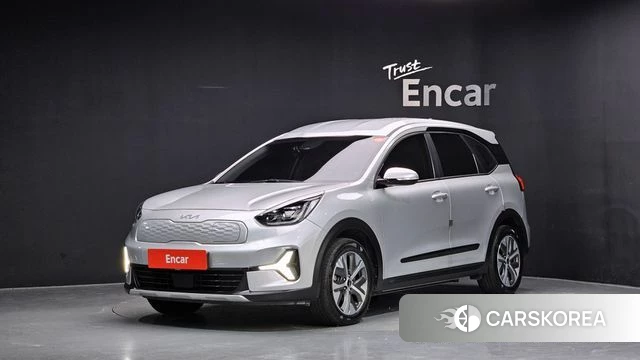 Kia Niro Plus 2022 Серебряный из Кореи